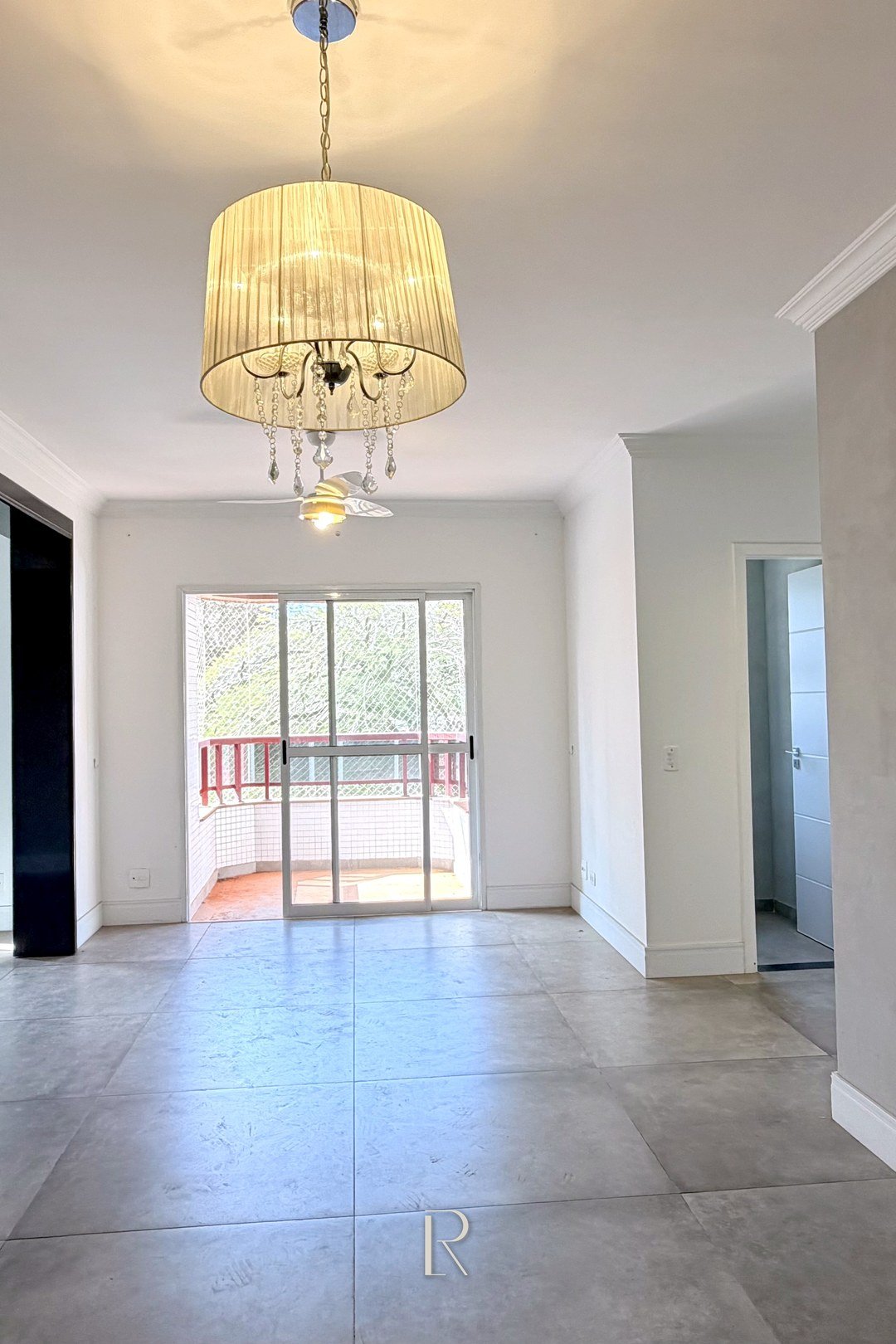 Apartamento em Vila Adyana